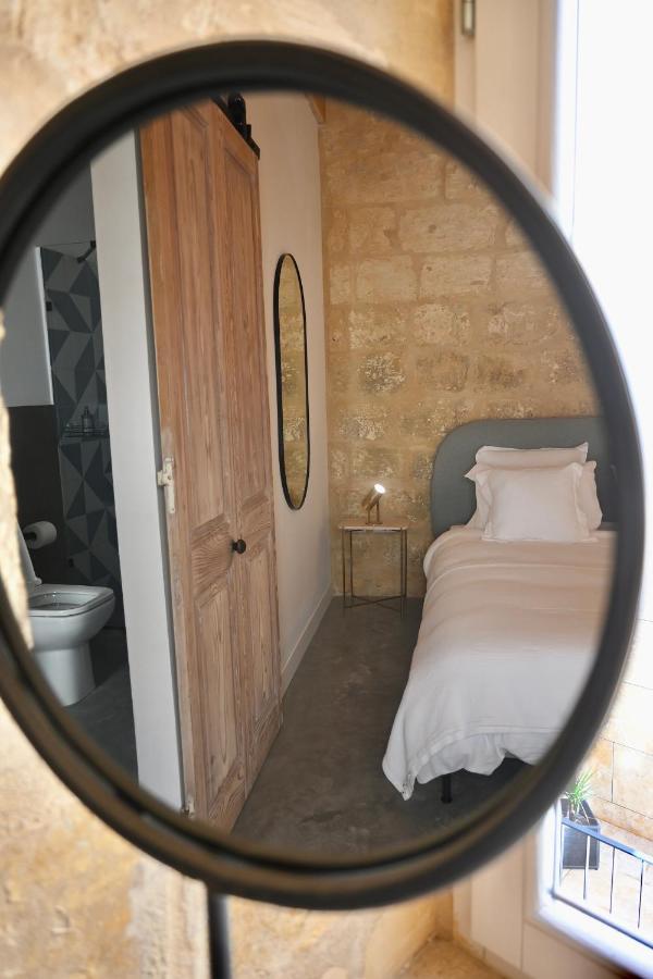 Numru 27 Expertly Restored Small House Of Character Cospicua Exterior photo