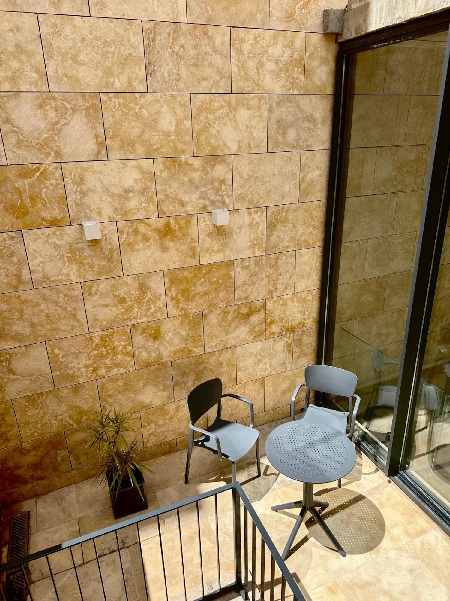 Numru 27 Expertly Restored Small House Of Character Cospicua Exterior photo